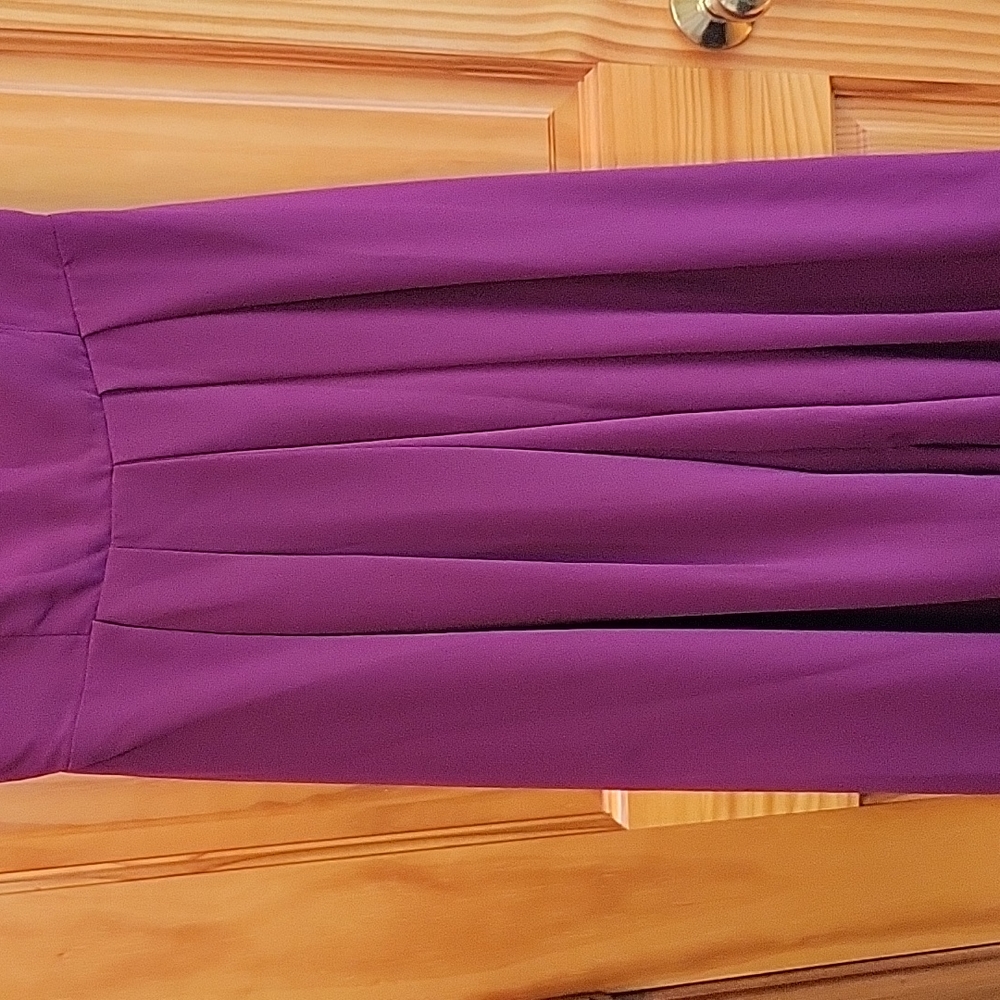 Beautiful Adelyn Rae dress - Picture 4 of 7